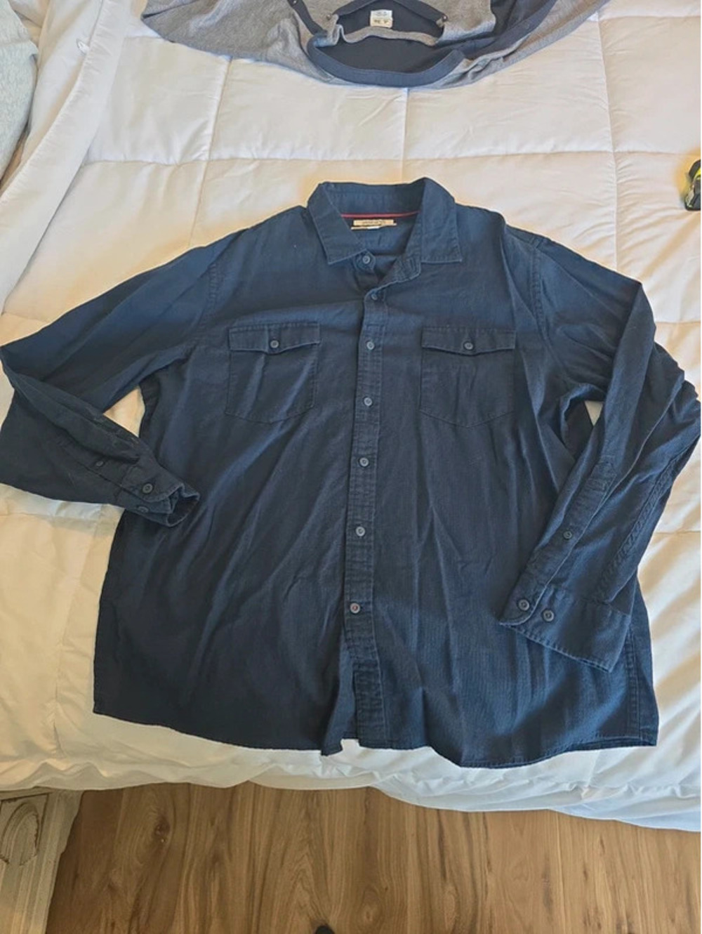 Mens xl good threads button up